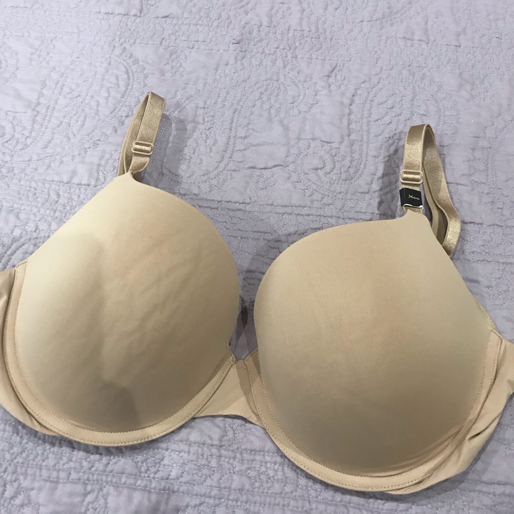 Victoria’s Secret Perfect Shape Bra